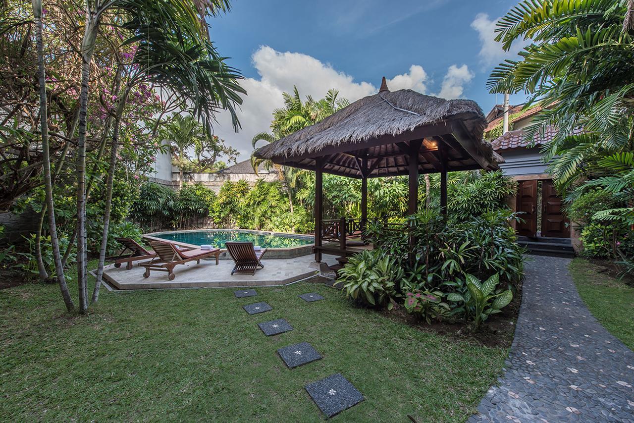 Villa Daria Seminyak  Bagian luar foto